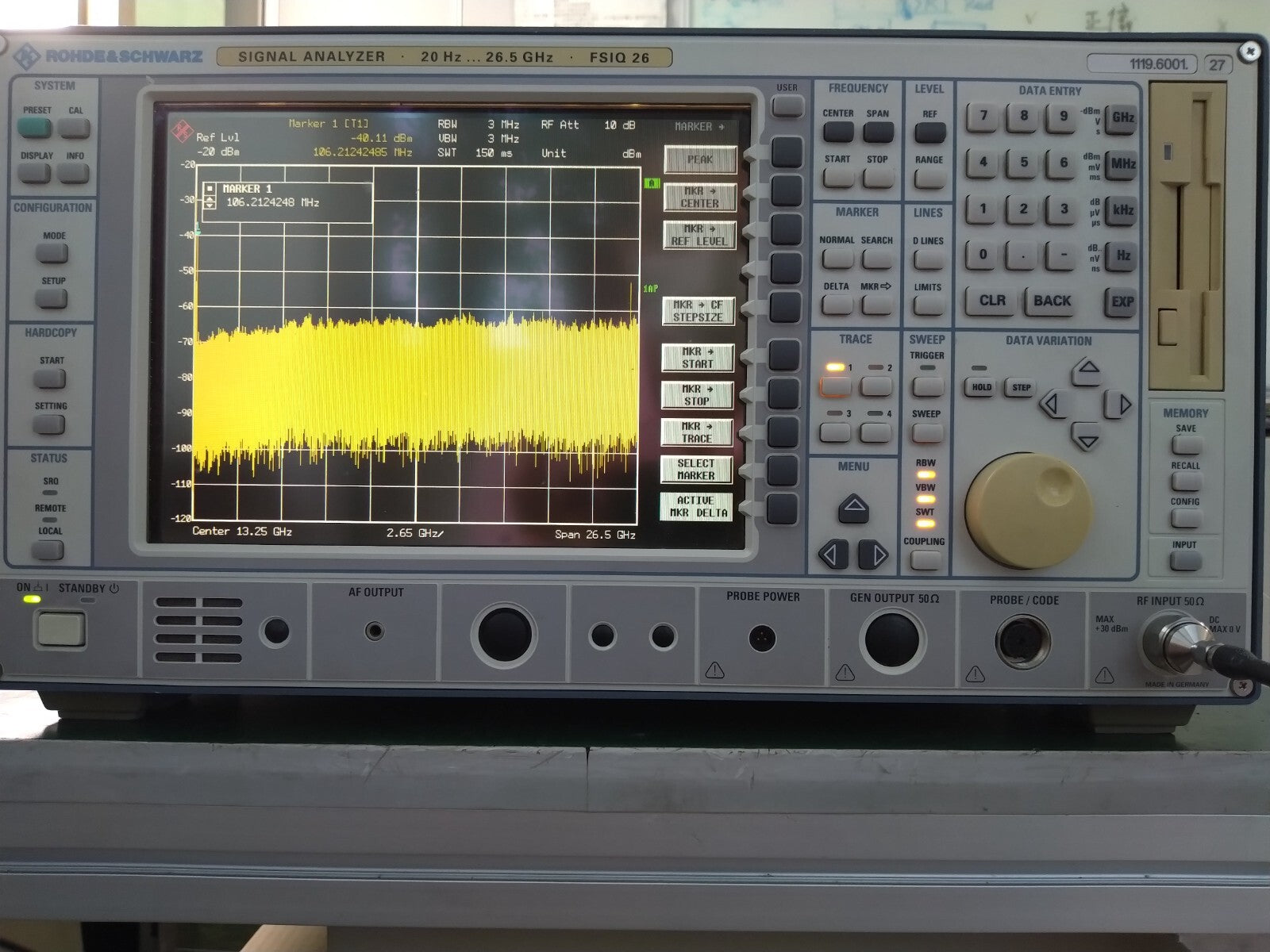 FSIQ26 Signal Analyzer 20Hz - 26.5GHz