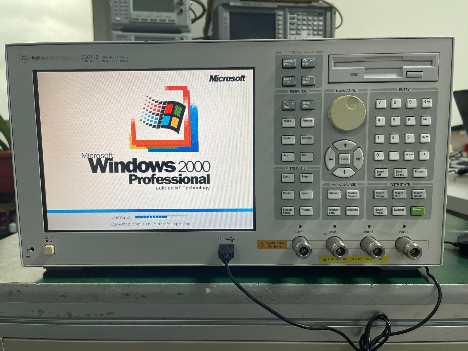 Agilent E5071B ENA RF Network Analyzer 300 kHz – 8.5 GHz , w/ opt. 015, 414, UNQ