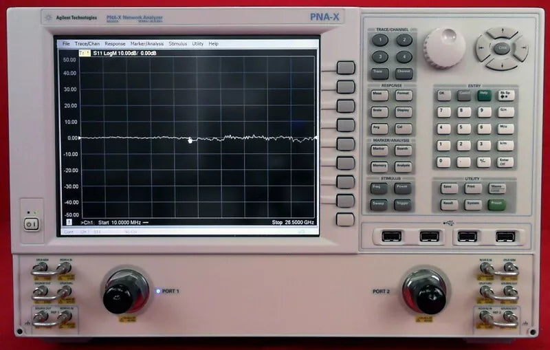 Agilent - Keysight N5242A PNA-X Microwave Network Analyzer