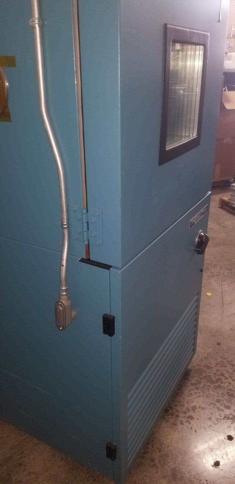 Environmental Test Chamber by Thermotron