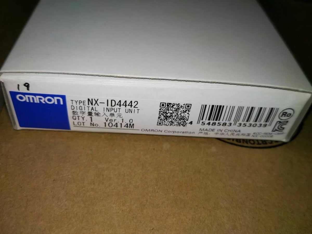 Omron NX-ID4442 Digital Output Unit - 1PC New in Box