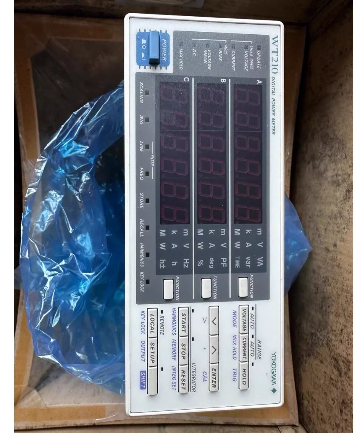 WT210 Digital Power Meter with High Accuracy Measurement