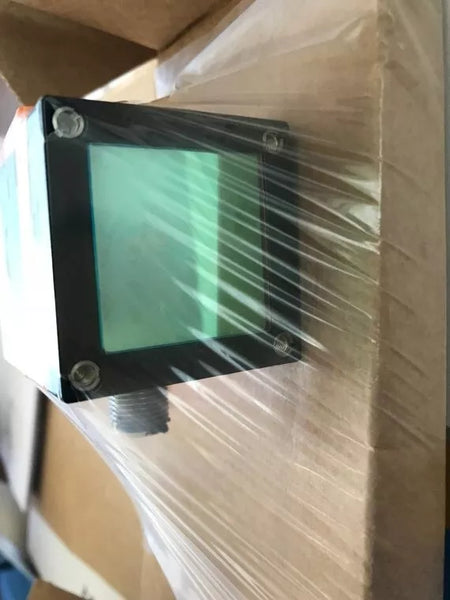 IFM 01D105 Photoelectric Distance Sensor New Expedited Shipping 1PC