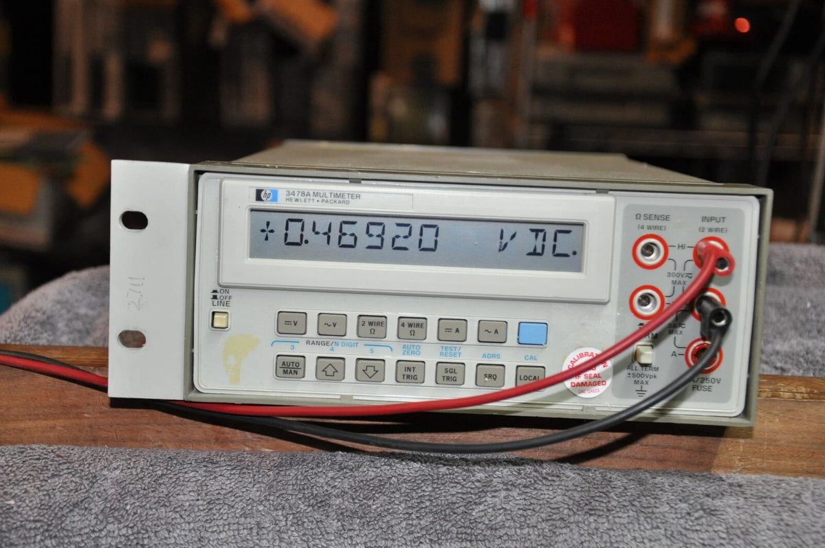 Anainstr Digital Multimeter with LCD Screen and Auto-Ranging Function