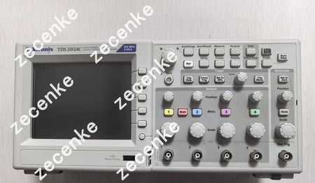 Tektronix TDS 2024C 4 Channel 200MHz 2Gs/s Digital Oscilloscope Used
