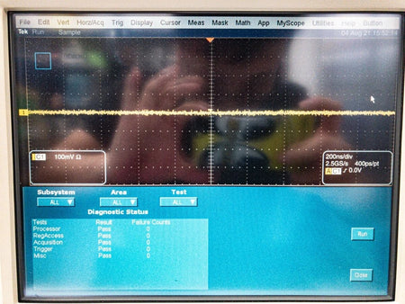 Tektronix TDS7404B 4GHz 4ch 20GS/s 32M Digital Oscilloscope