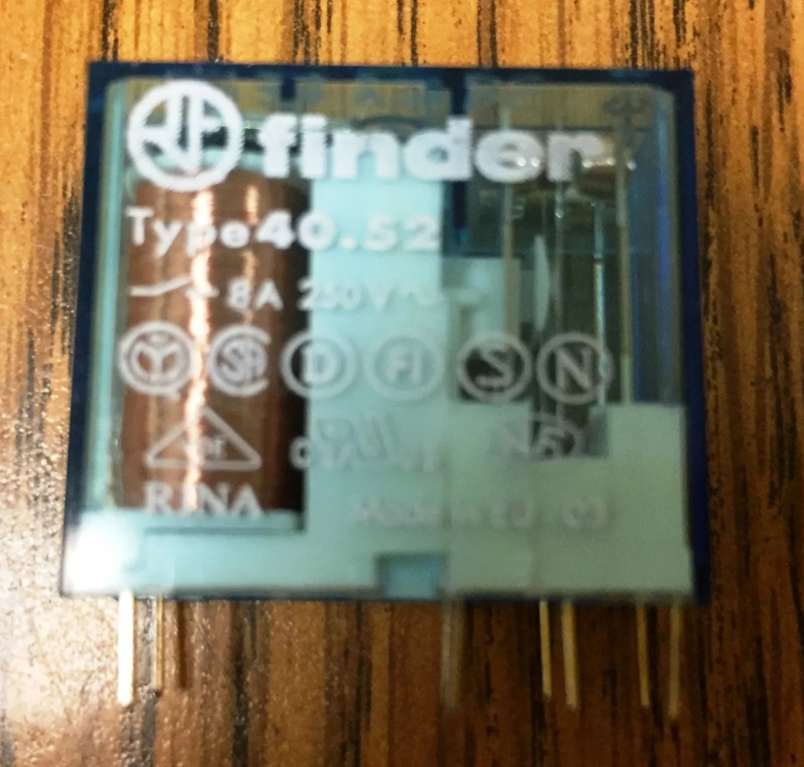 Finder Type 40-52 Power Relay 250VAC 8A PCB 24V DC