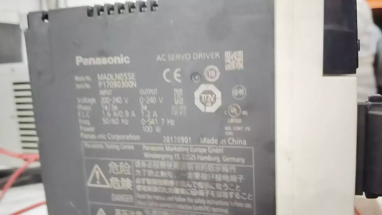 Panasonic MADLN05SE AC Servo Drive 200-240V 100W MINAS A6SE Series