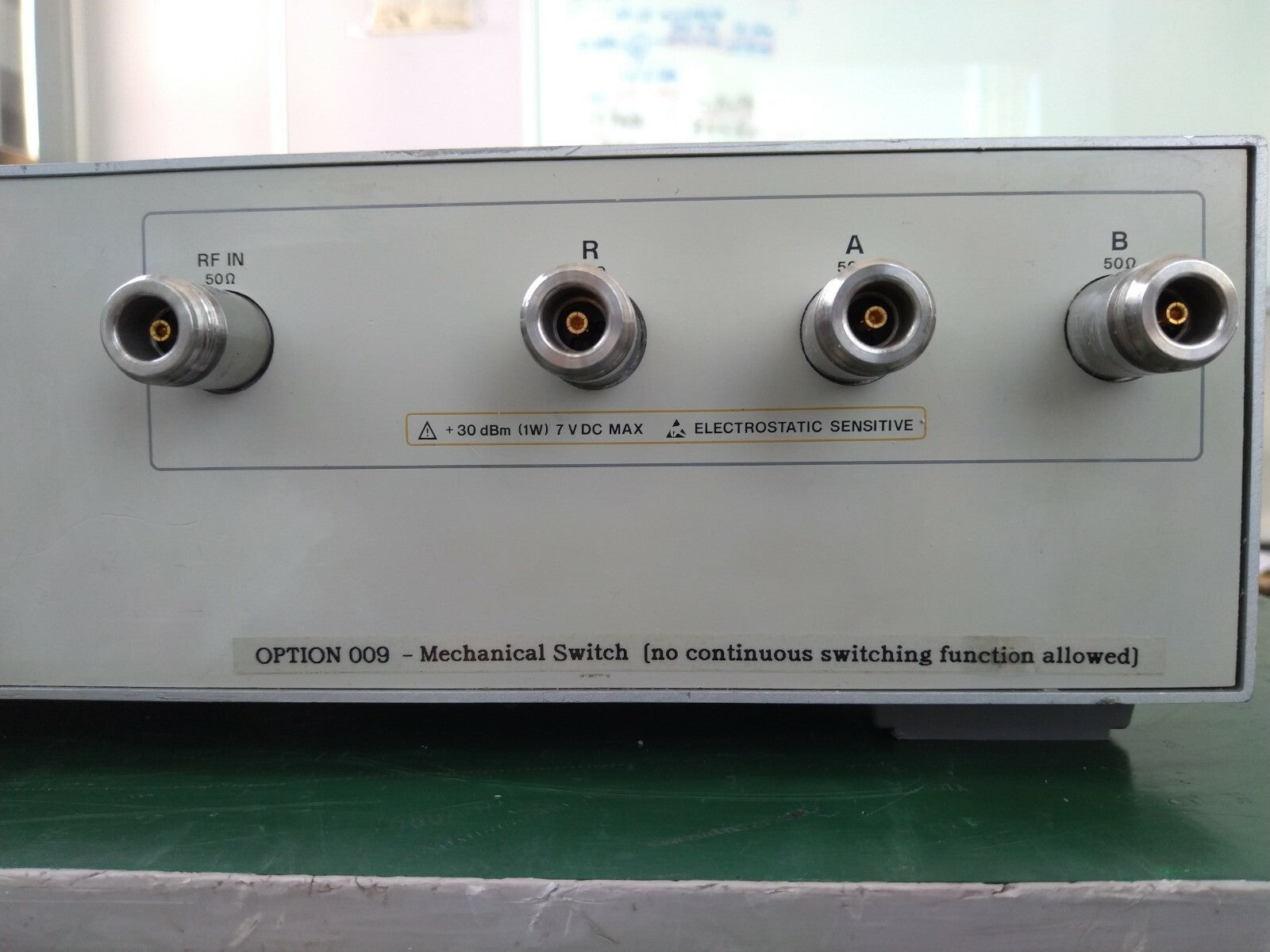 HP Agilent 85046A S-Parameter Test Set 300KHz to 3GHz - XG eqpt