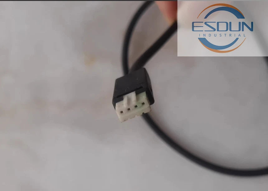 Live Shopping on eBay: Real-time Interactive Online Store Experience