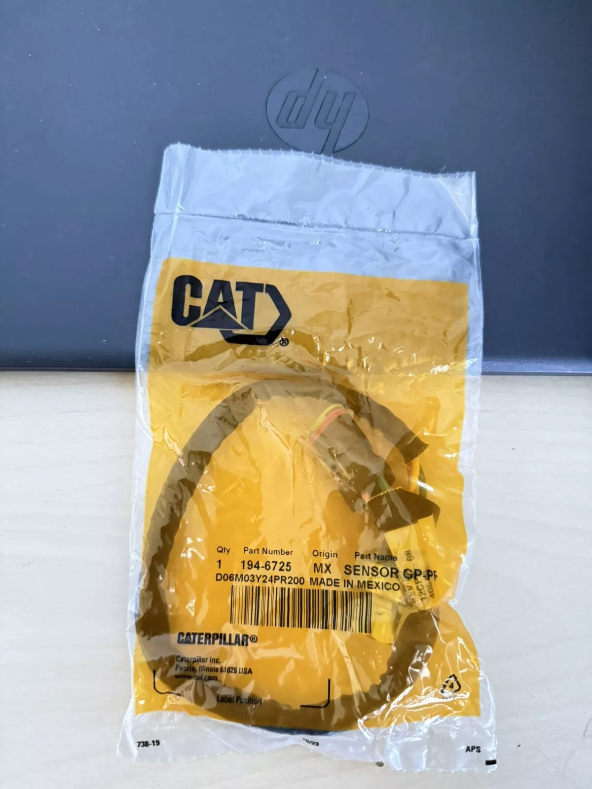 CAT 194-6725 1135KPA Steel Pressure Sensor - Genuine OEM