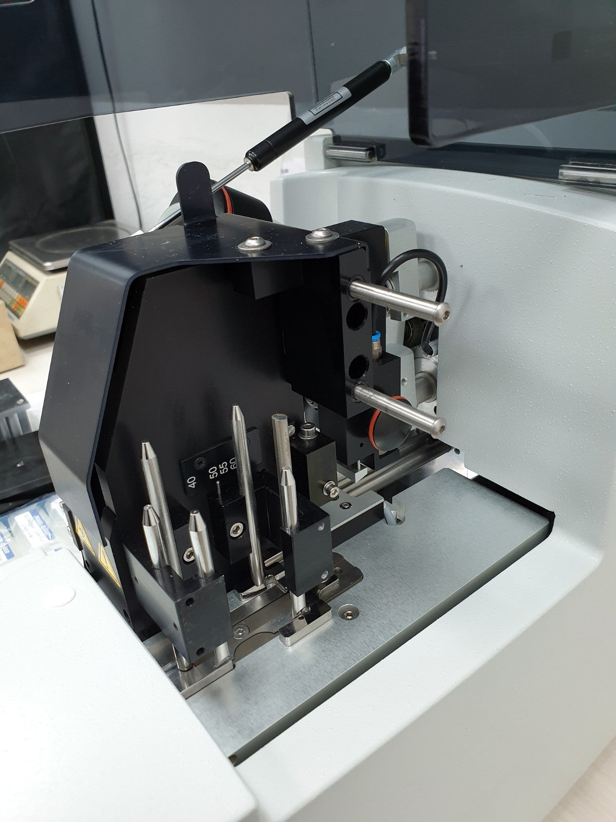 CTM6 Histology Automated Glass Slide Coverslipper by Thermo