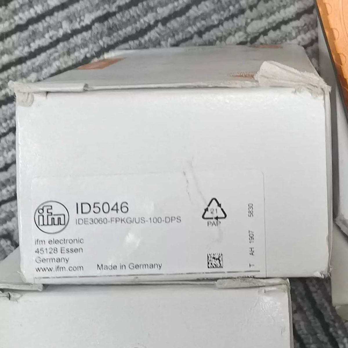IFM ID5046 Proximity Switch Sensor 1PCS New in Box Expedited Shipping