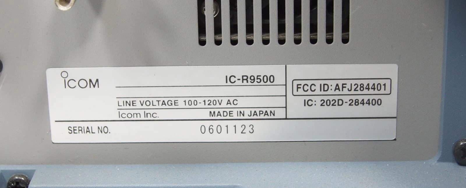 ICOM IC-R9500 SSB, AM, FM / WFM, CW, FSK Communications Receiver