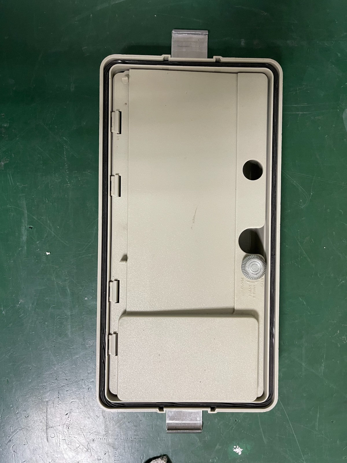 HP Agilent 8920A / 8920B / 856xE / 856xEC front panel cover p/n 08920-90015