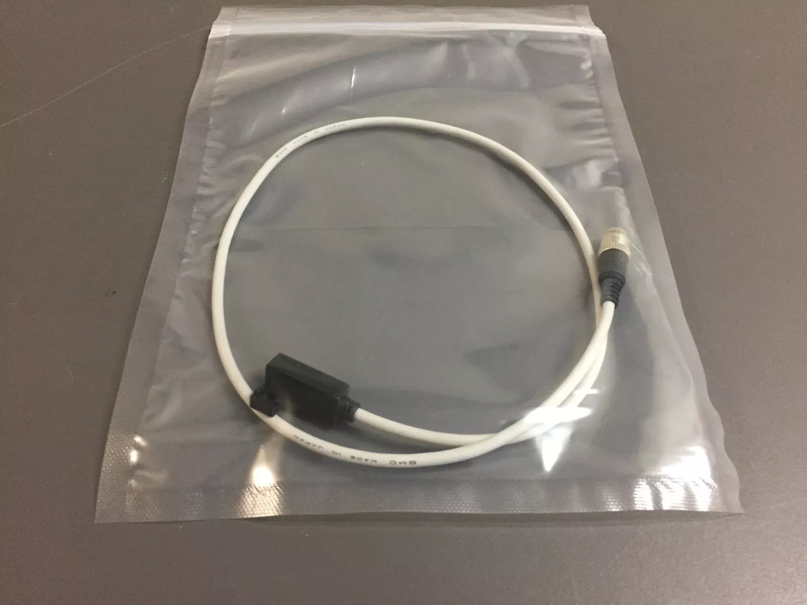 SMC D-F7P PNP Solid State Pneumatic Cylinder & Actuator Switch 0.5M Cable