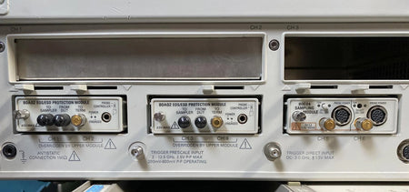 Tektronix DSA8200 Digital Serial Analyzer Sampling Oscilloscope DSA