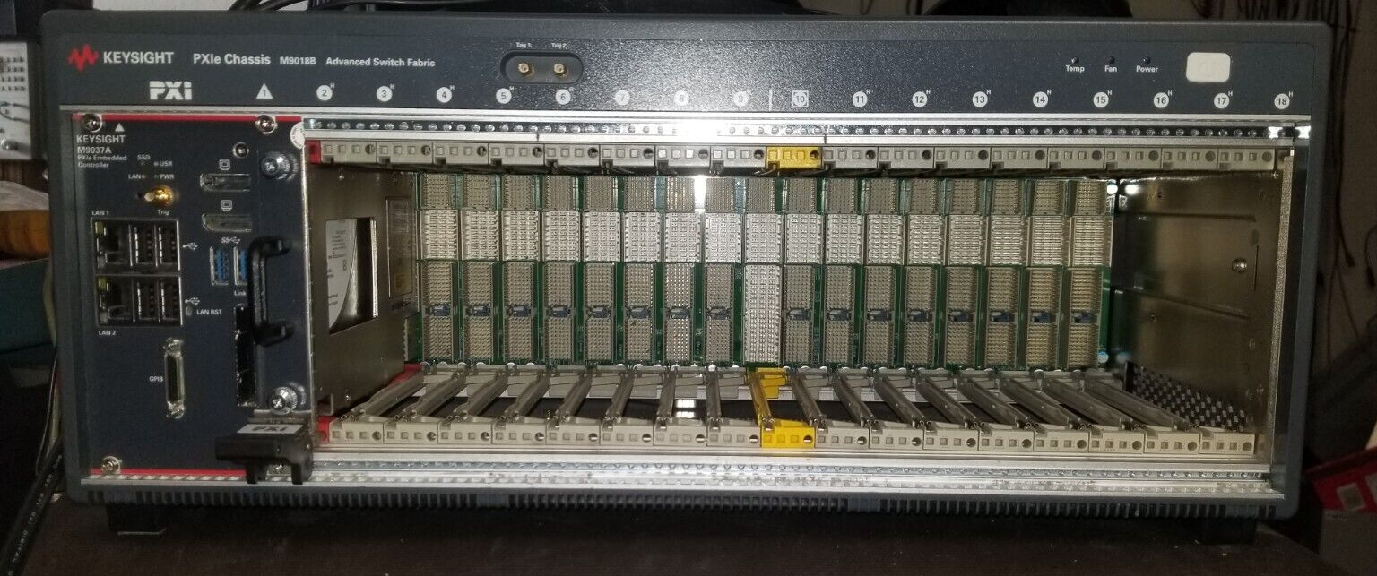 PXIe Chassis and Controller