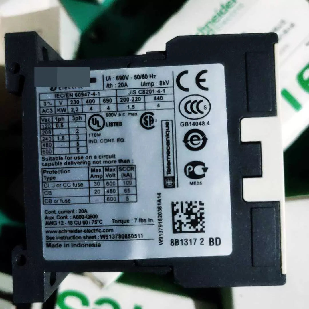 Schneider Contactor LP1K0910BD 24VDC - New in Box - Free Shipping