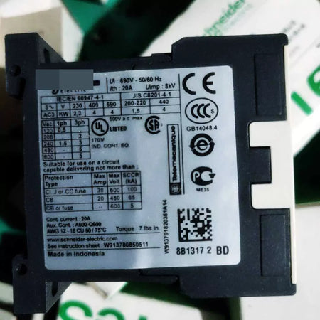 Schneider Contactor LP1K0910BD 24VDC - New in Box - Free Shipping