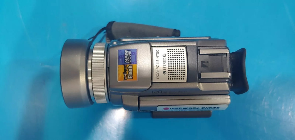 SONY DCR-PC115 Digital Video Camera Recorder (2174)