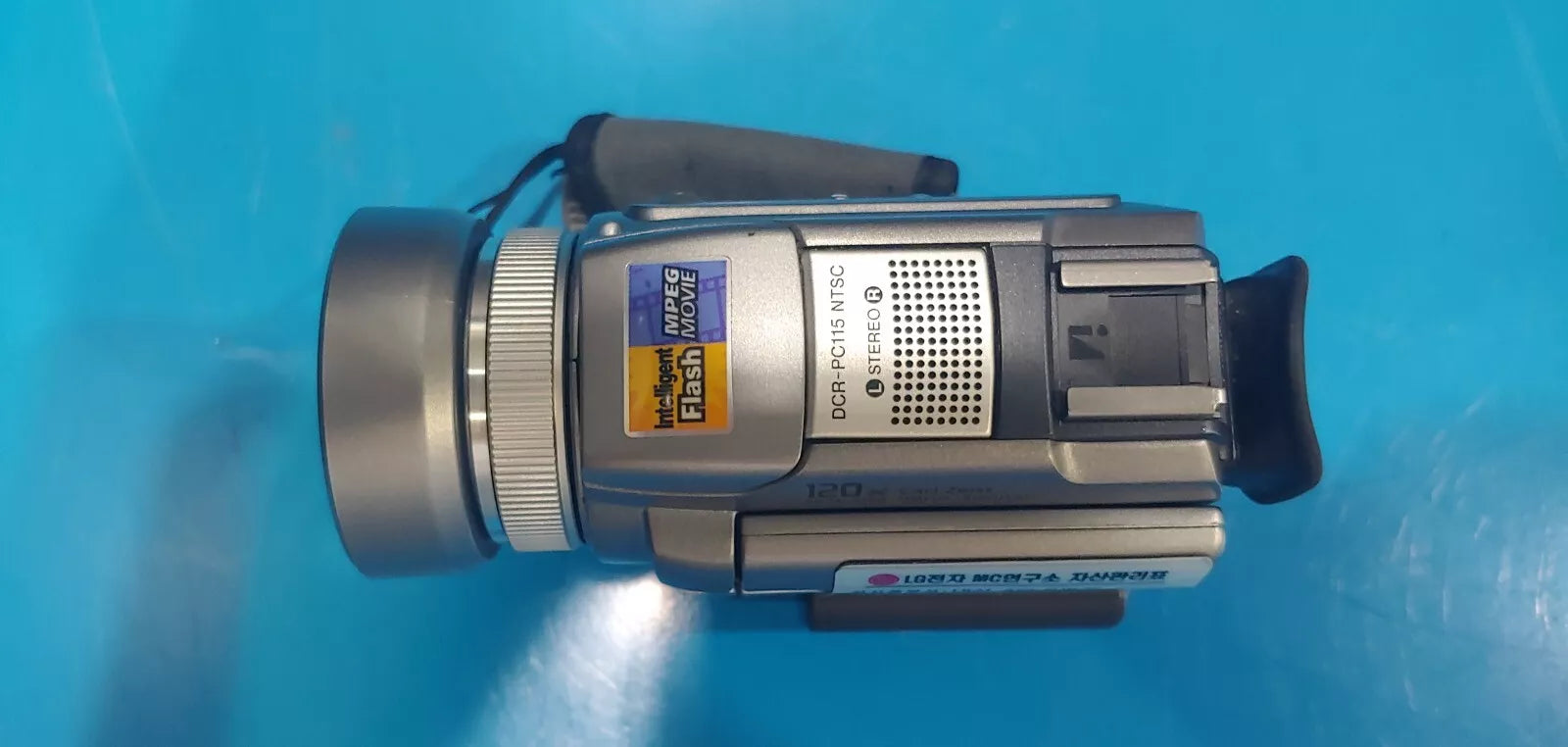 SONY DCR-PC115 Digital Video Camera Recorder (2174)