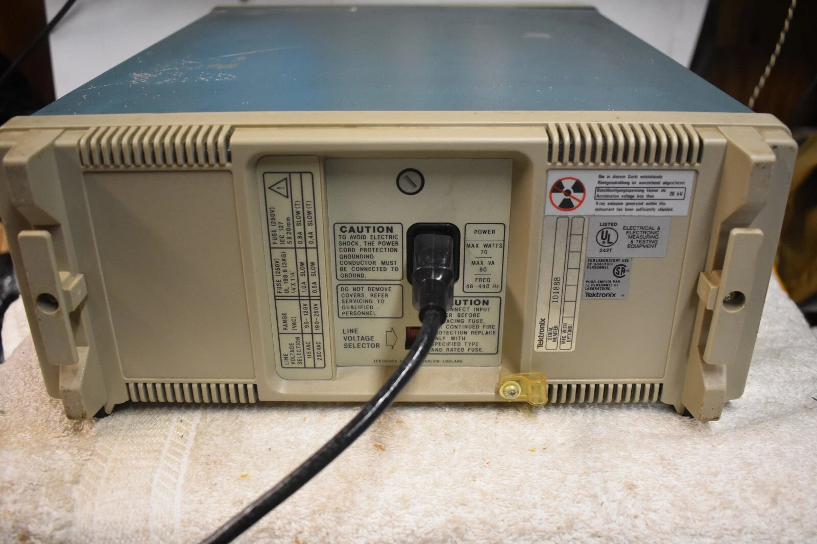 Portable Digital Multimeter with LCD Display and Diode Testing