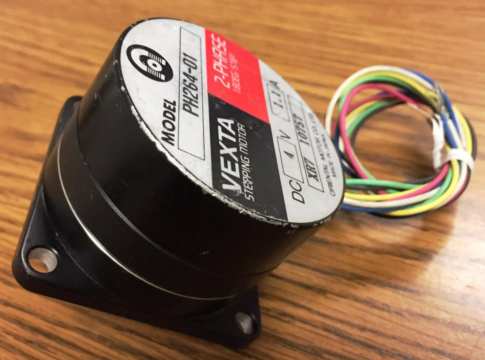 Oriental Motor PH264-01 Vexta Stepping Motor 2 Phase 1.8 Deg DC 4V 1.1A