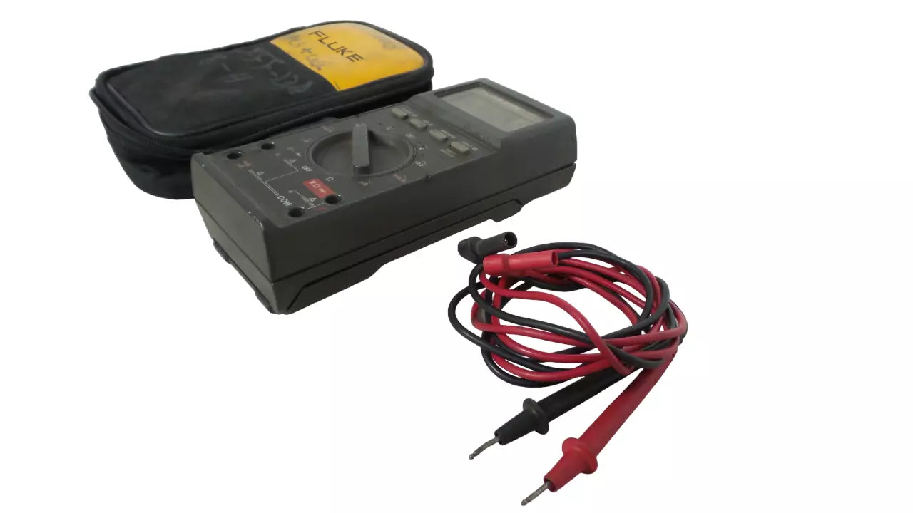 Fluke 27/FM Multimeter with Case - Professional Grade Multimeter