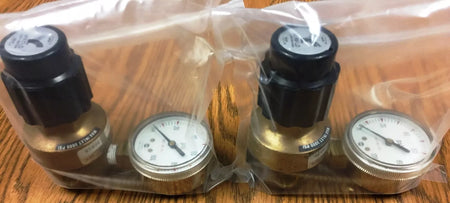 Veriflo IR4B-100 Regulator with Max Inlet of 3000 PSI and USO Gauge