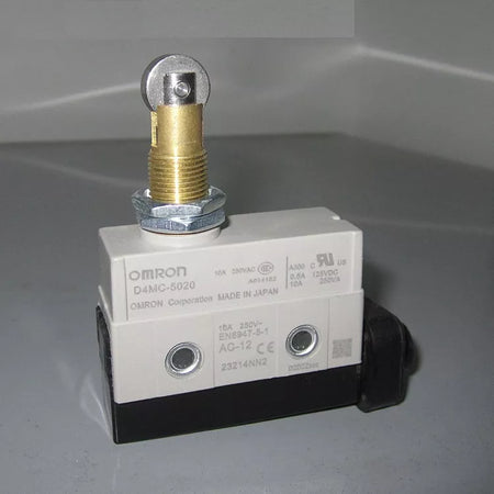 Omron D4MC-5020 Limit Switch for Industrial Applications