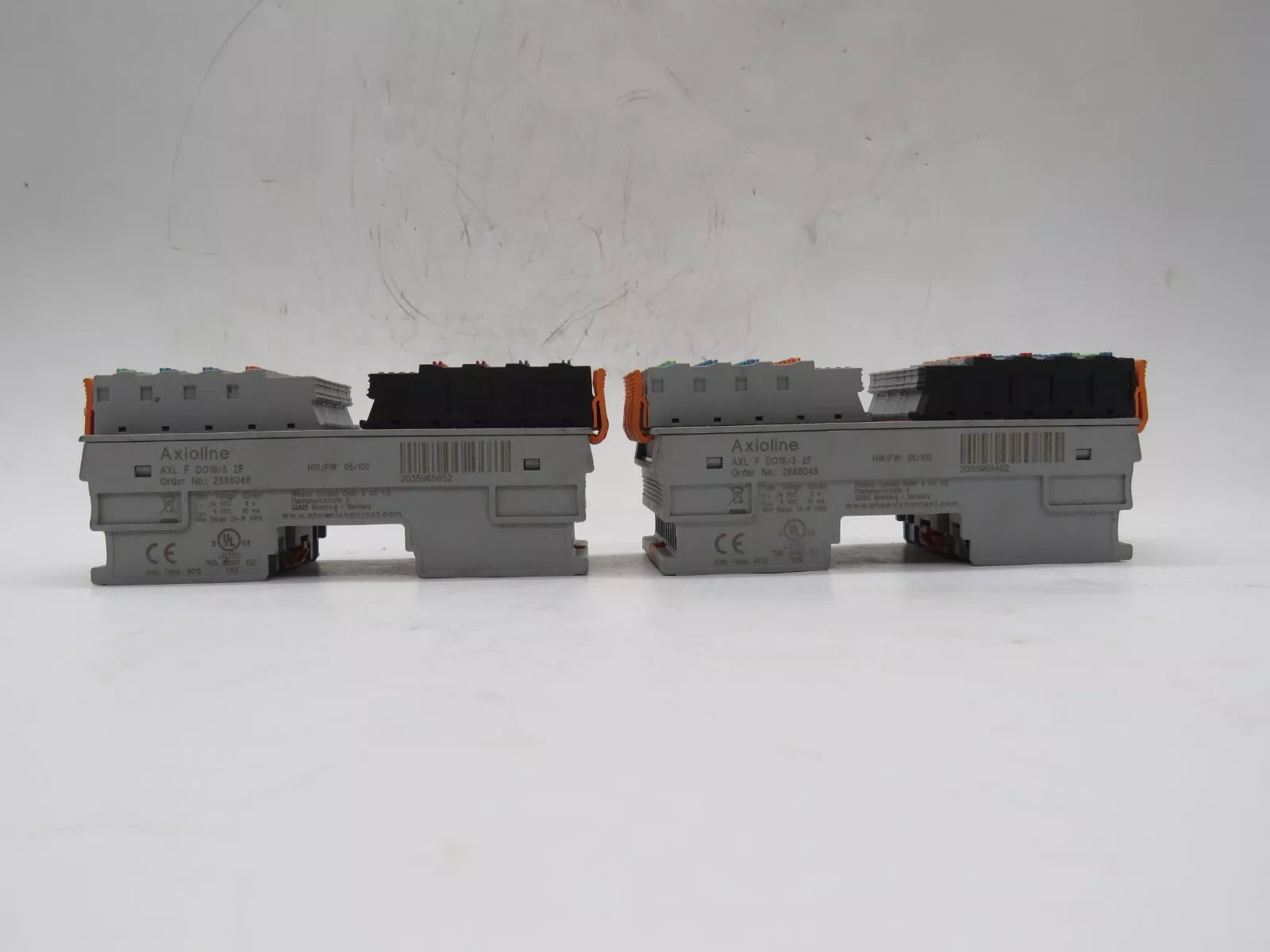 PHOENIX CONTACT AXL F DO16/3 XC 2F Axioline F Digital Output Order No. 2701228