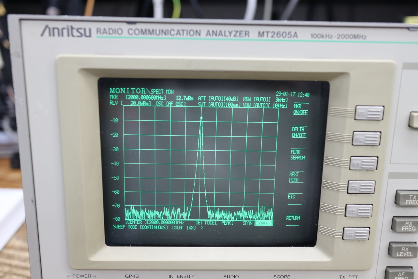 無線機テスタ　Anritsu MT2605A 無線機テスタ Anritsu MT2605A 無線機テスタ Anritsu MT2605A 無線機