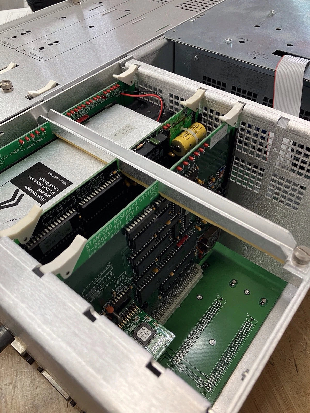 Stanford Research SRS SR785 Signal Spectrum Network Analyzer with Calibration Data