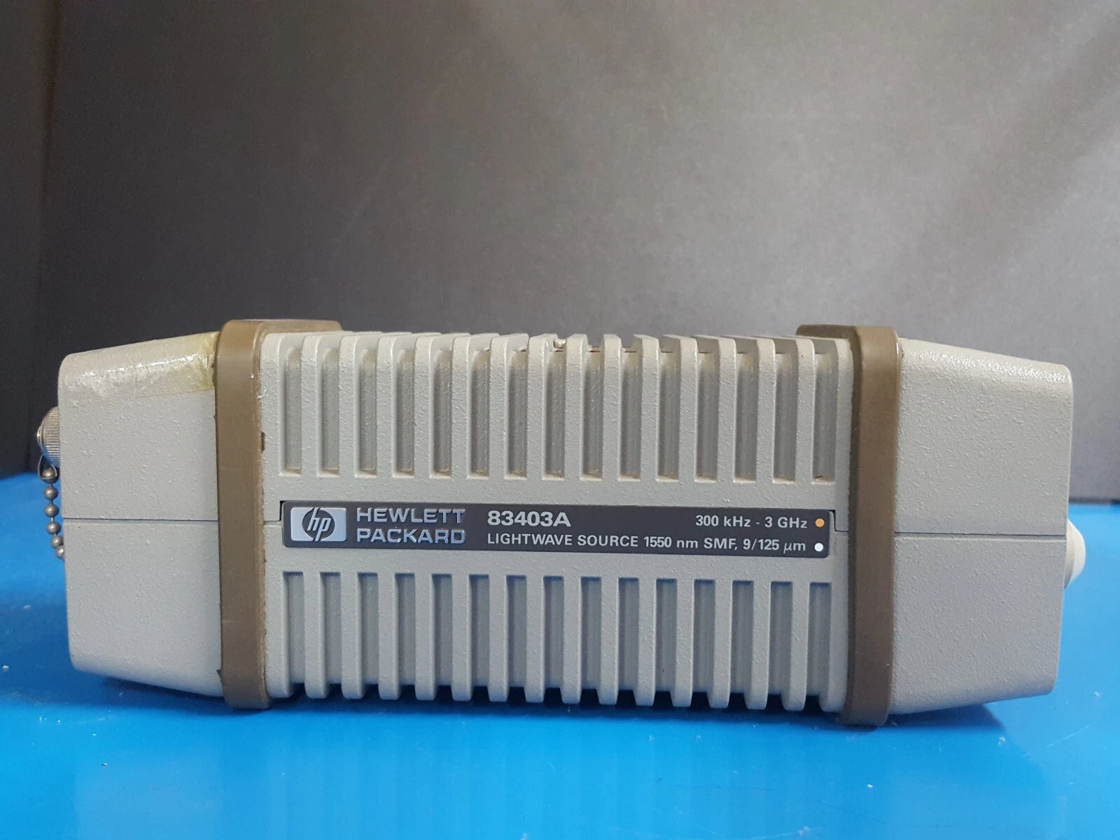 HP 83403A Lightwave Source 300 kHz to 3 GHz 1550 NM SMF 9/125um (0149)