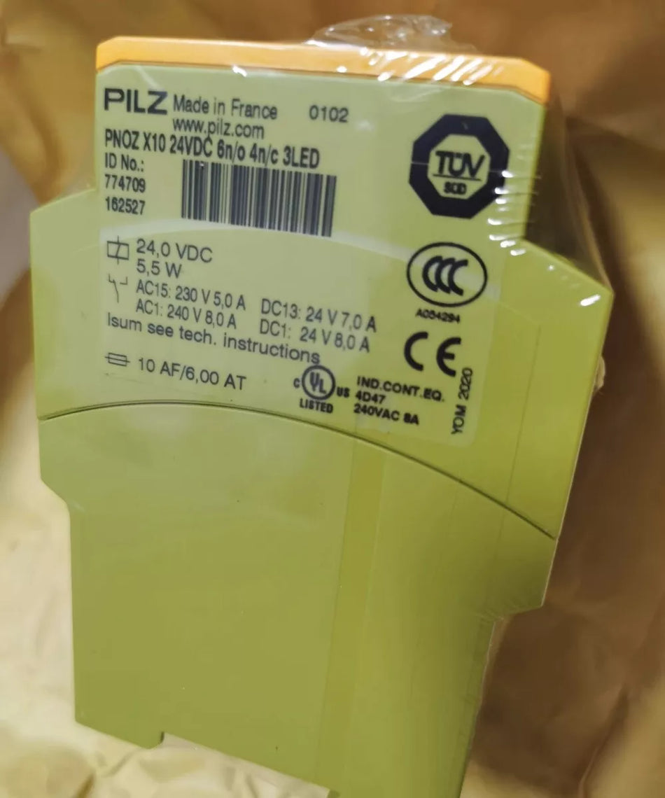 1PC New PILZ 774709 PNOZ X10 24VDC Safety Relay Expedited Shipping