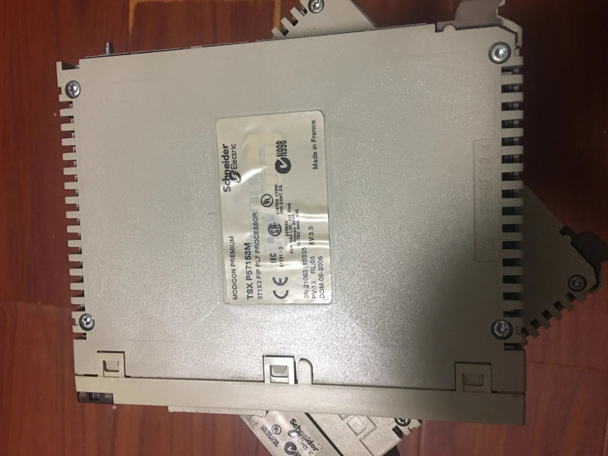 Schneider Modicon TSXP57153M TSX P57153M TSXP57153 PLC Module