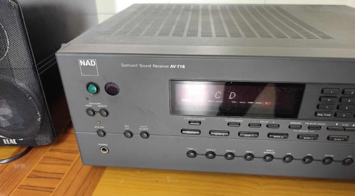 NAD AV 716 Surround Audio Composite Video Receiver