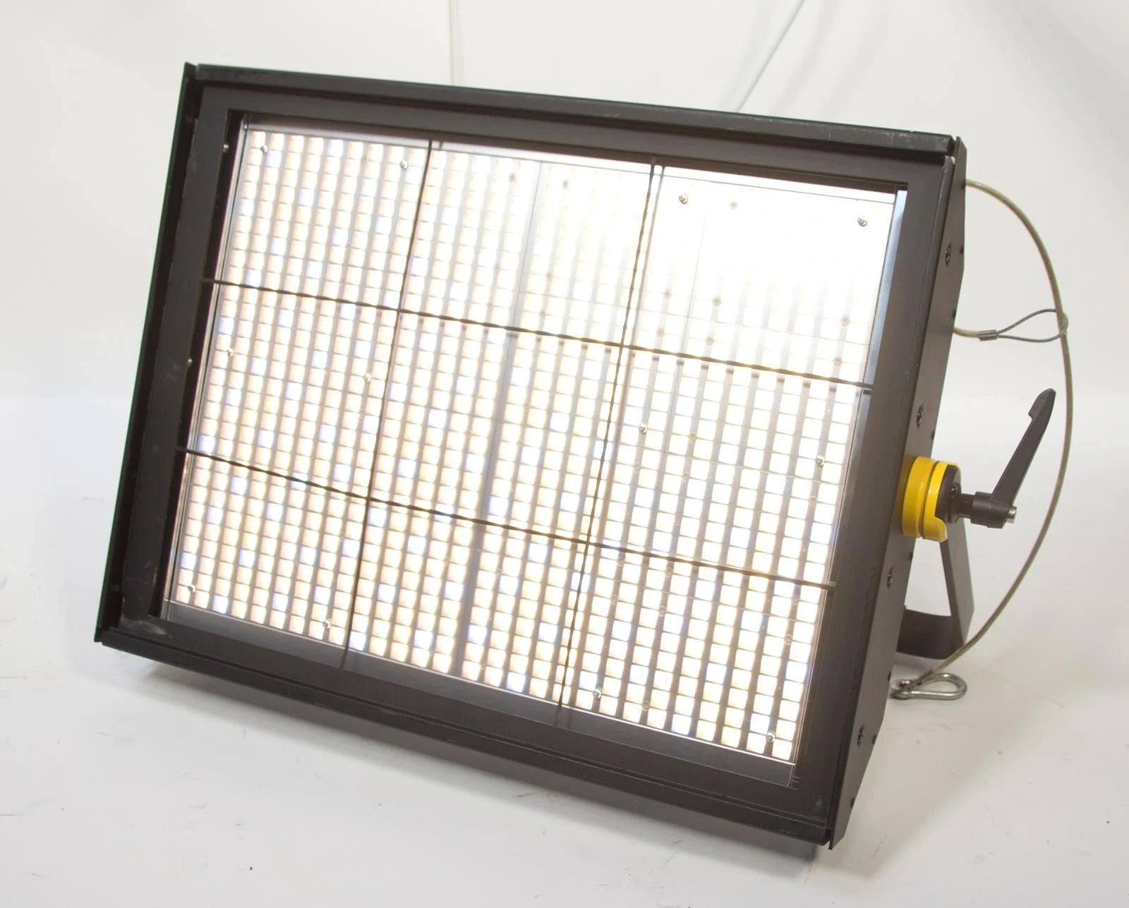 Lowel PRM-800TU Prime LED 800 Tungsten Studio Light