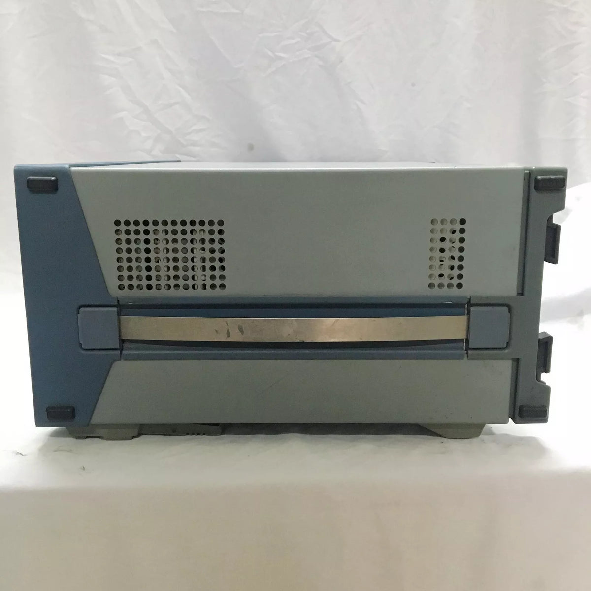 Tektronix/R&S CMD80 Digital Radiocommunication Tester (w/opt) (010)