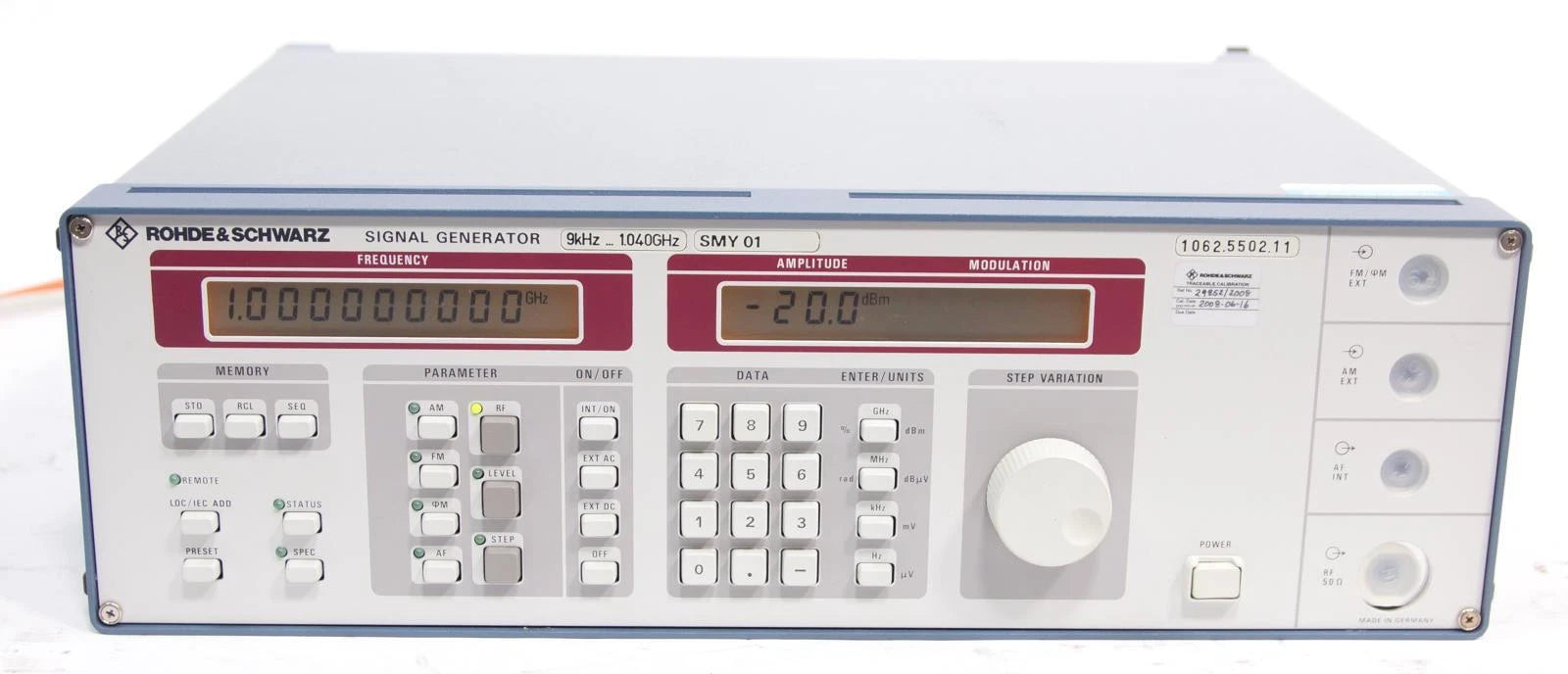 Rohde & Schwarz SMY 01 Signal Generator 9KHz - 1.040GHz 1062.5502.11