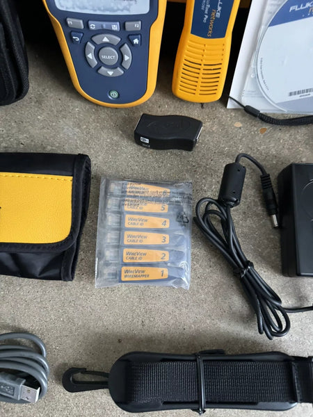 Fluke Networks LRAT-2000 Kit Tester with Fluke Intellitone Probe