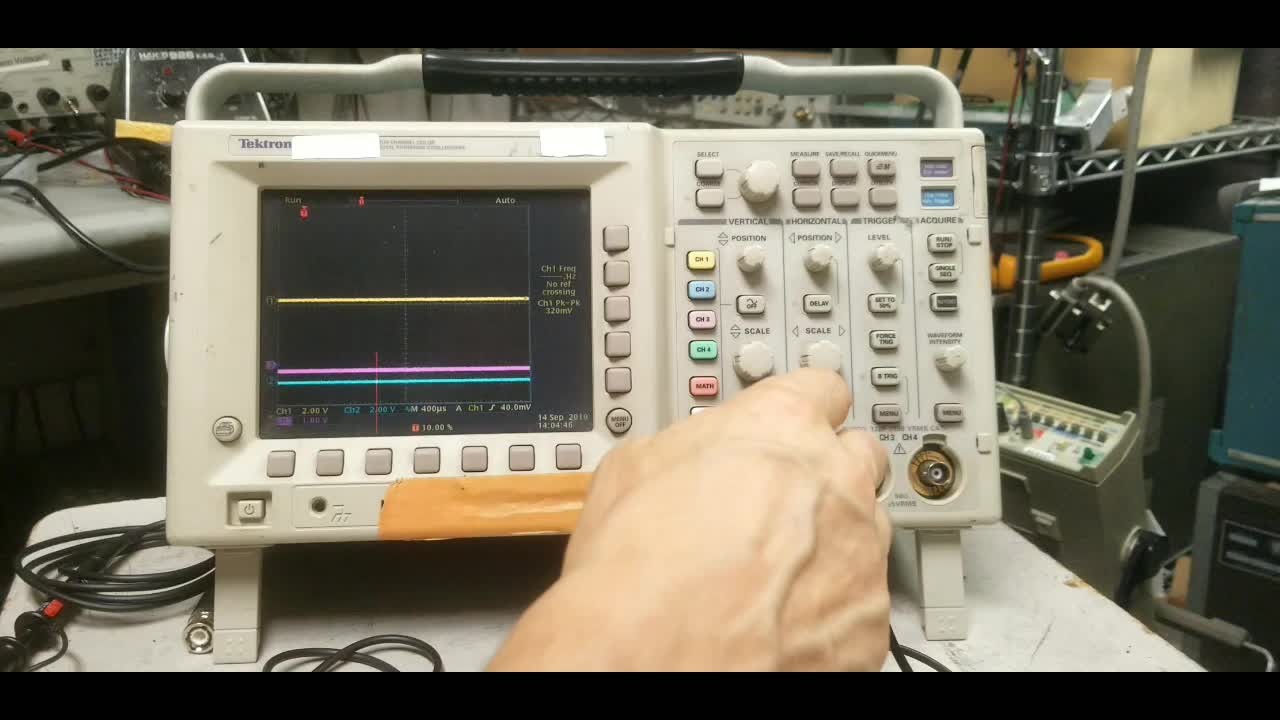 Tektronix P3010 100 MHz Oscilloscope Probe