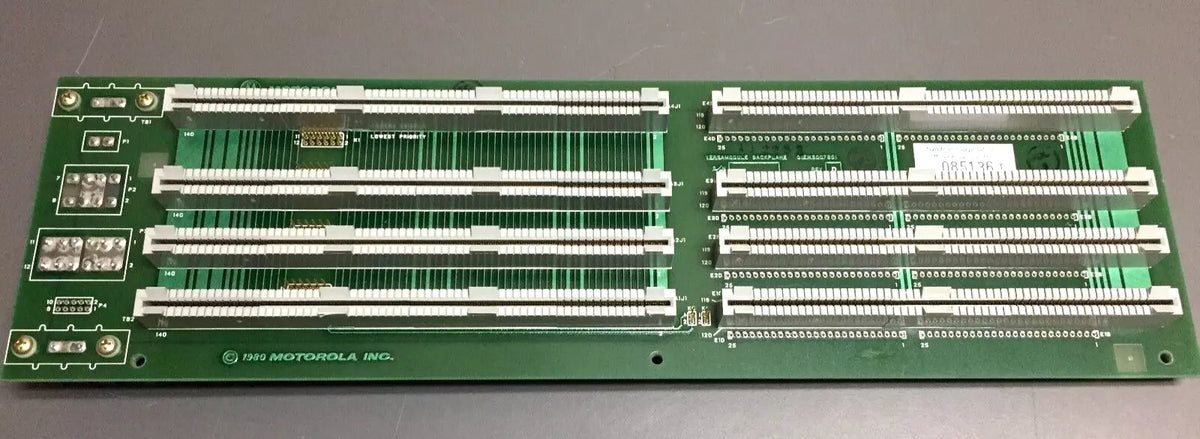 Motorola 84EW8007B01 Versa Module Backplane