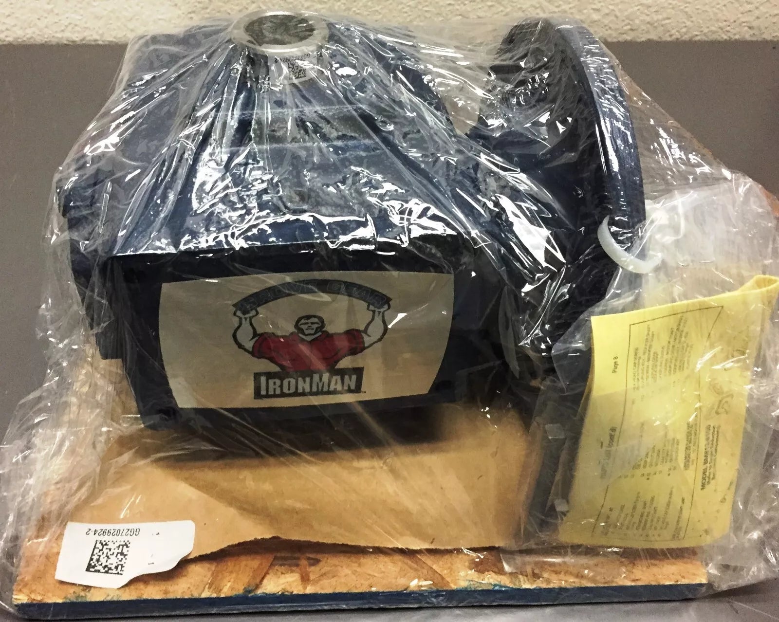 Grove Gear Ironman GR-FHMQ-818-60-HL-56-16 FTG Right Angle Reducer Ratio 60:1