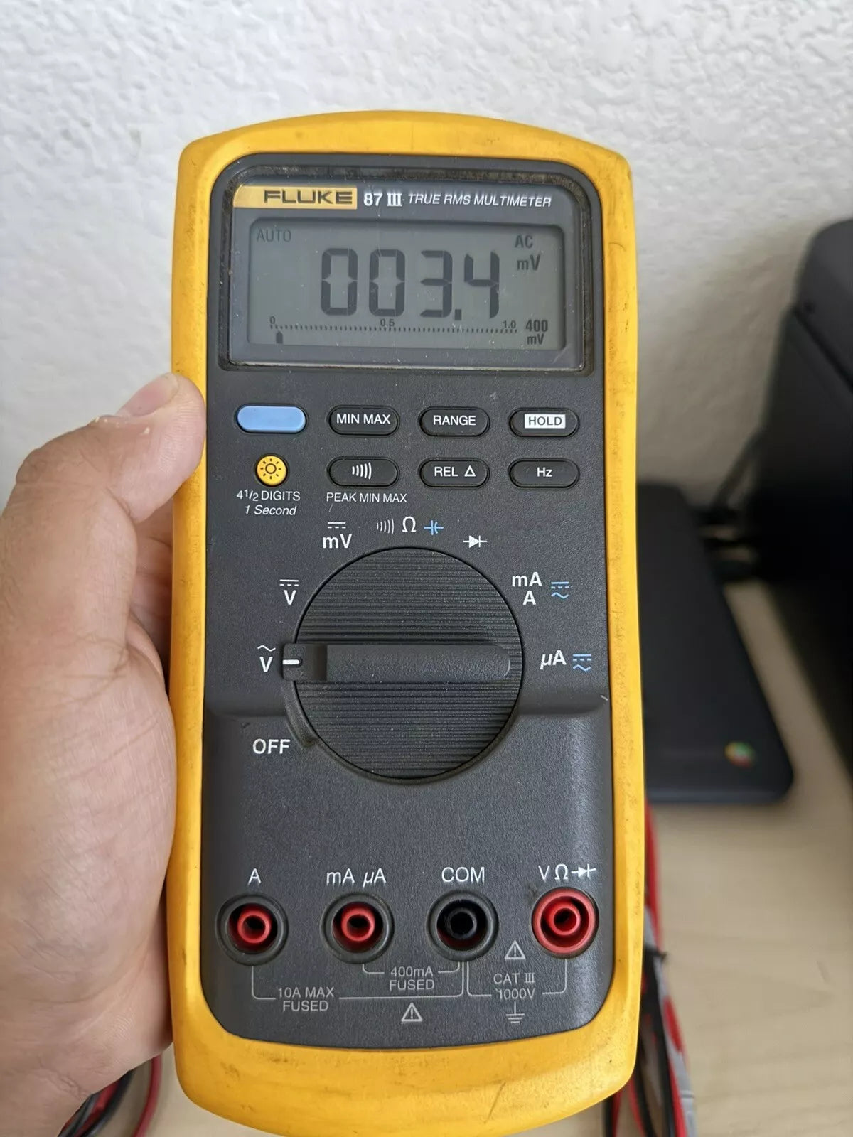 FIUKE 87 III True RMS Digital Multimeter with Leads