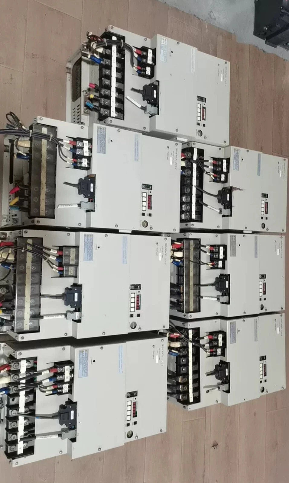 SGDH-1EAE Servo Drive: High Performance and Precision Control