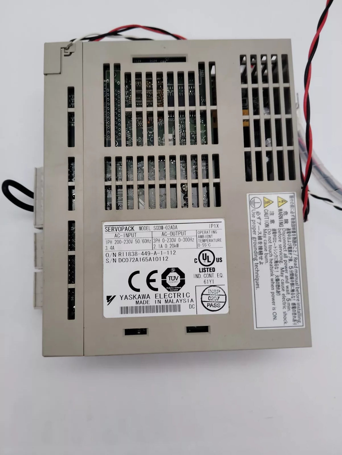 Yaskawa SGDM-02ADA Servo Pack Driver 240V AC Precision Controller 200W