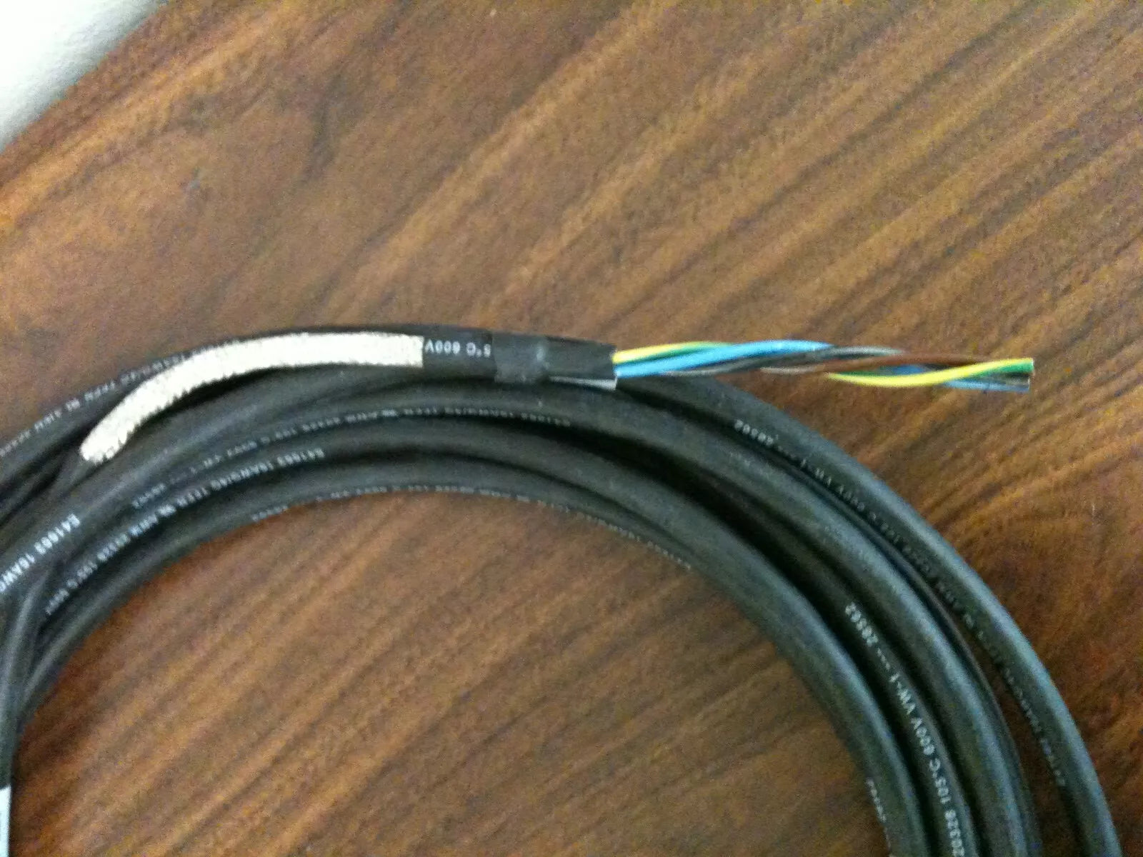 Allen Bradley 2090-XXNPMP-16S07 Kinetix Servo Motor Power Cable, 7M