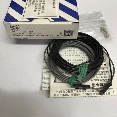 Panasonic SH-21 Photoelectric Sensor SH21 with Expedited Shipping